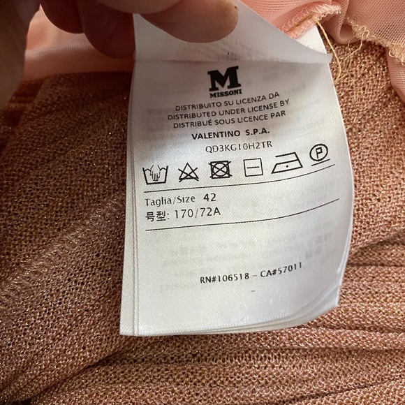 Missoni Pink Pleated Lame Knee Length Pencil Skirt - Picture 6 of 8